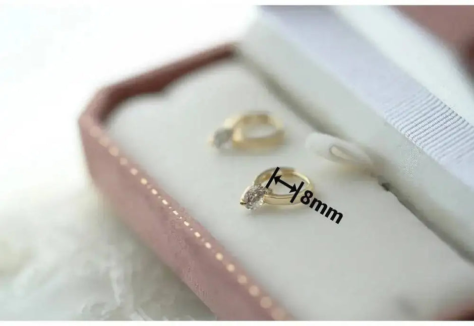 Elegant Single Diamond Earring, Japanese Exquisite Temperament, Simple and Versatile, 9K Gold, Ok629