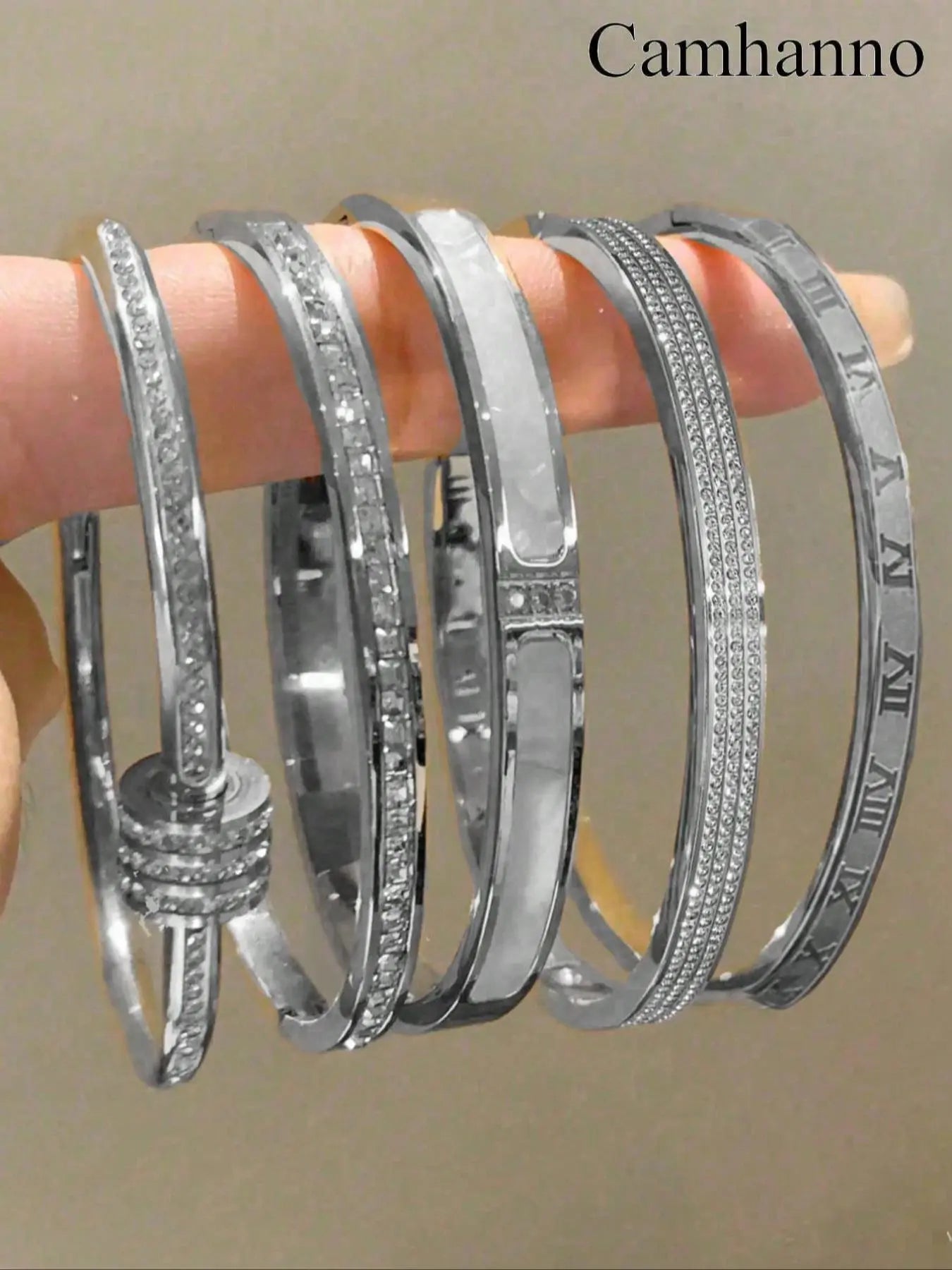 Chic 5-Piece Stainless Steel Bangle Set - Effortlessly Stylish Bracelets for Every Occasion