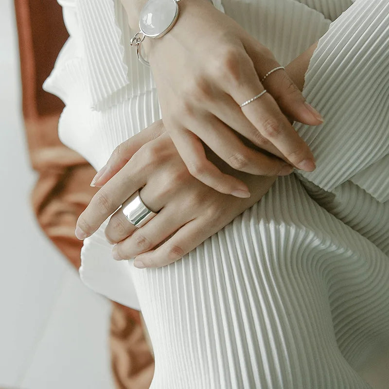 F.I.N.S S925 Sterling Silver Rings for Ladies Minimalism Glossy Open Ring Wide Simple Finger Ring Silver 925 Women'S Decoration