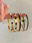 Elevate Your Style with Our Elegant Stainless Steel Stackable Bangle Set – Lightweight, Timeless Fashion Jewelry for Any Occasion!