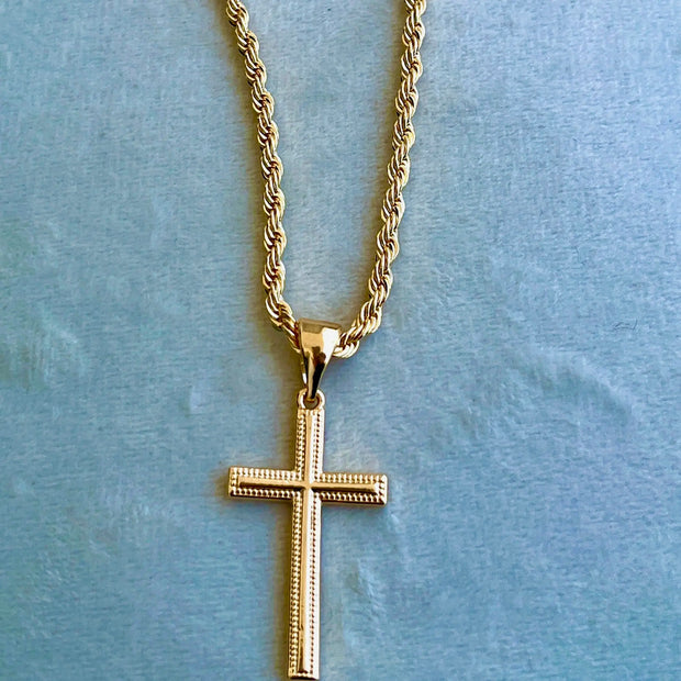 Elevate Your Everyday Style with the Stunning Dana Chain & Link Necklace