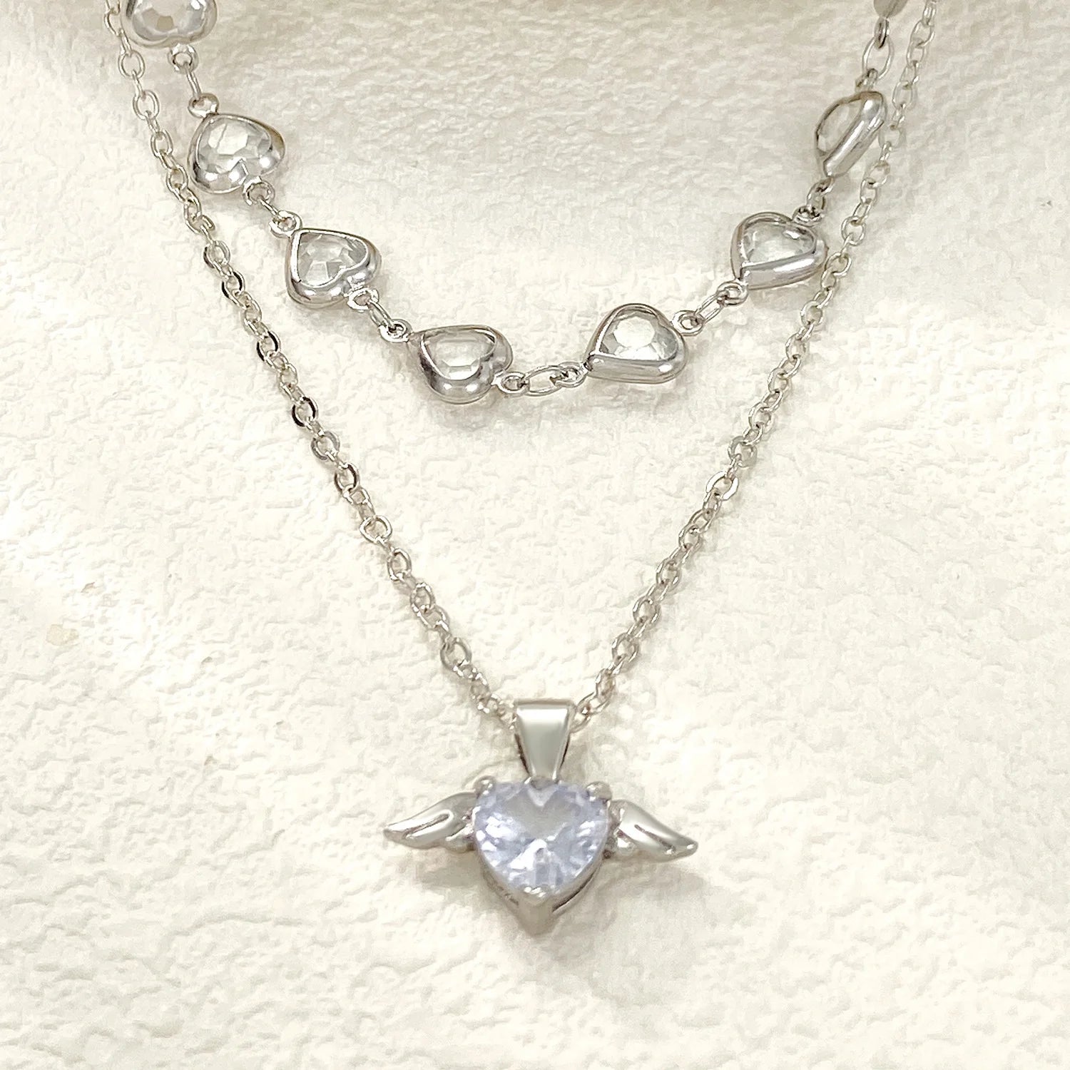 Elevate Your Style with the JO WISDOM Dainty Crystal Heart Pendant Necklace for Women - Perfect Gift for Any Occasion!