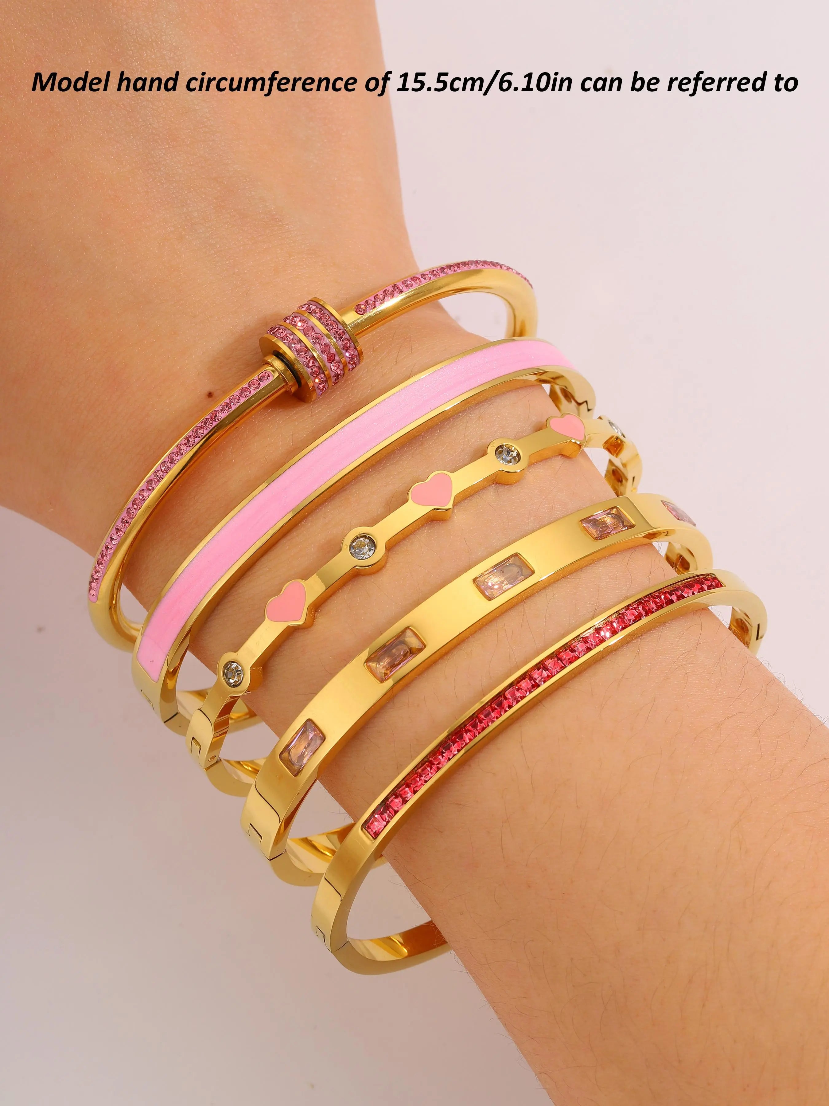 Elevate Your Style with Our Elegant Stainless Steel Stackable Bangle Set – Lightweight, Timeless Fashion Jewelry for Any Occasion!