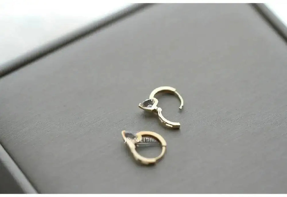 Elegant Single Diamond Earring, Japanese Exquisite Temperament, Simple and Versatile, 9K Gold, Ok629